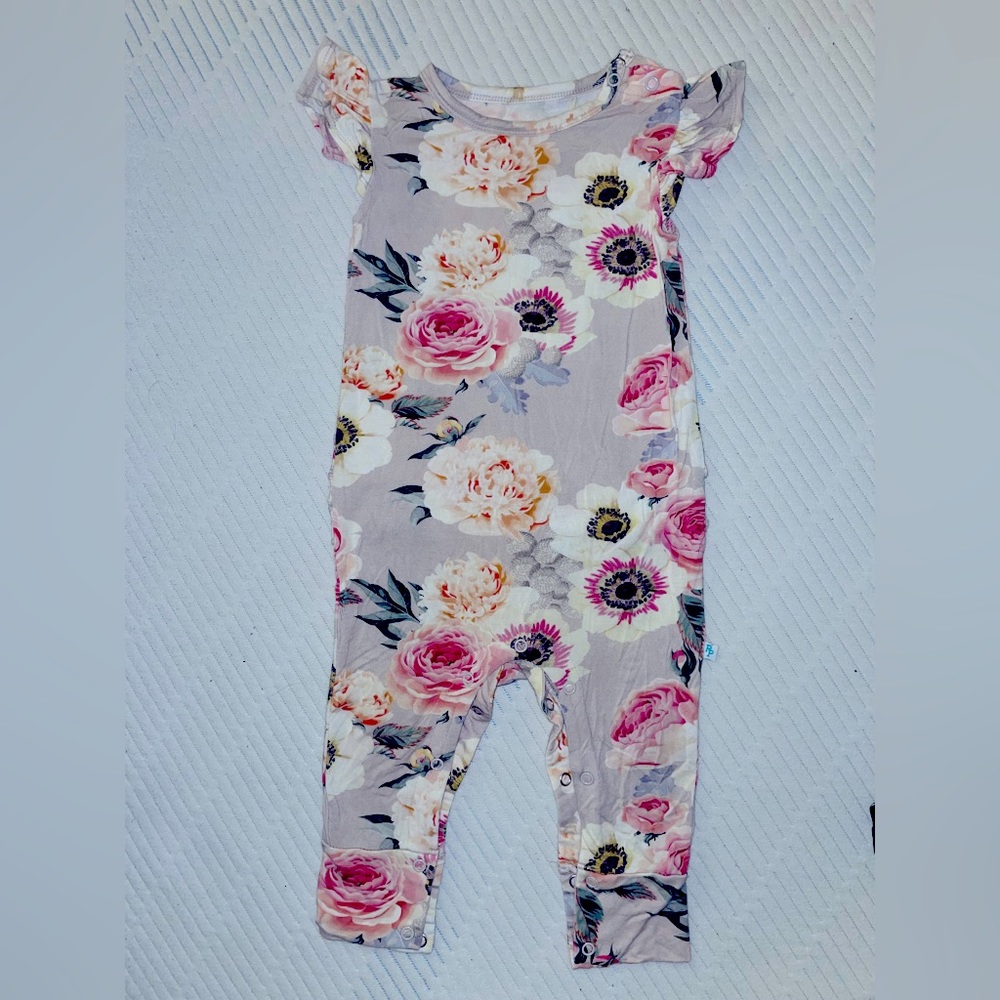 3/$30 Posh Peanut bamboo romper 18-24 months